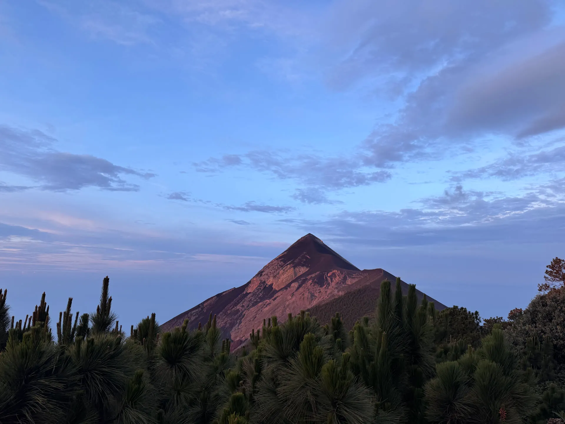 Fuego in the morning with clear skies!